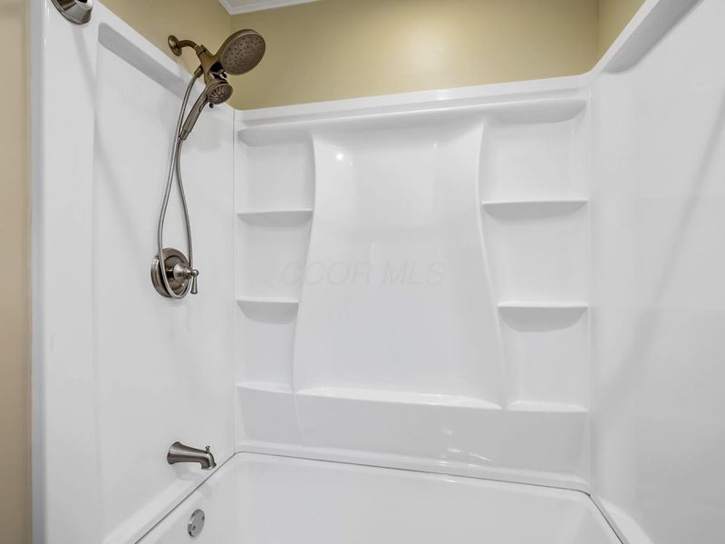 109 E Arcadia Avenue, Columbus, OH 43202 Photo 11