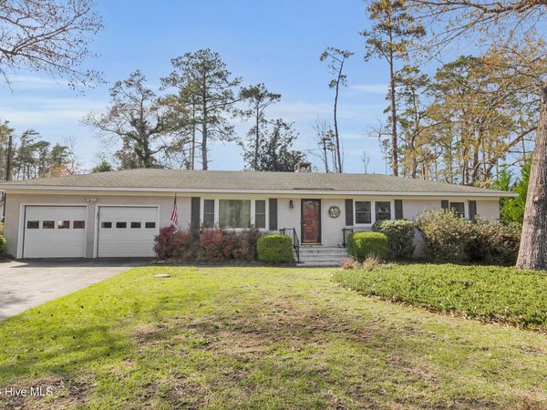 609 Edgehill Road, Trent Woods, NC 28562