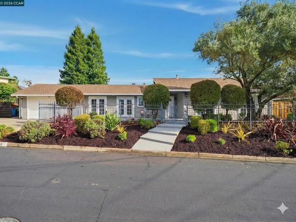 56 Bates Blvd, Orinda, CA 94563