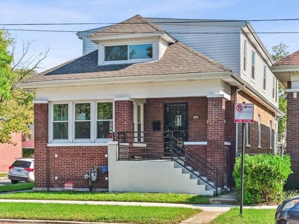 7801 S Eberhart Avenue, Chicago, IL 60619