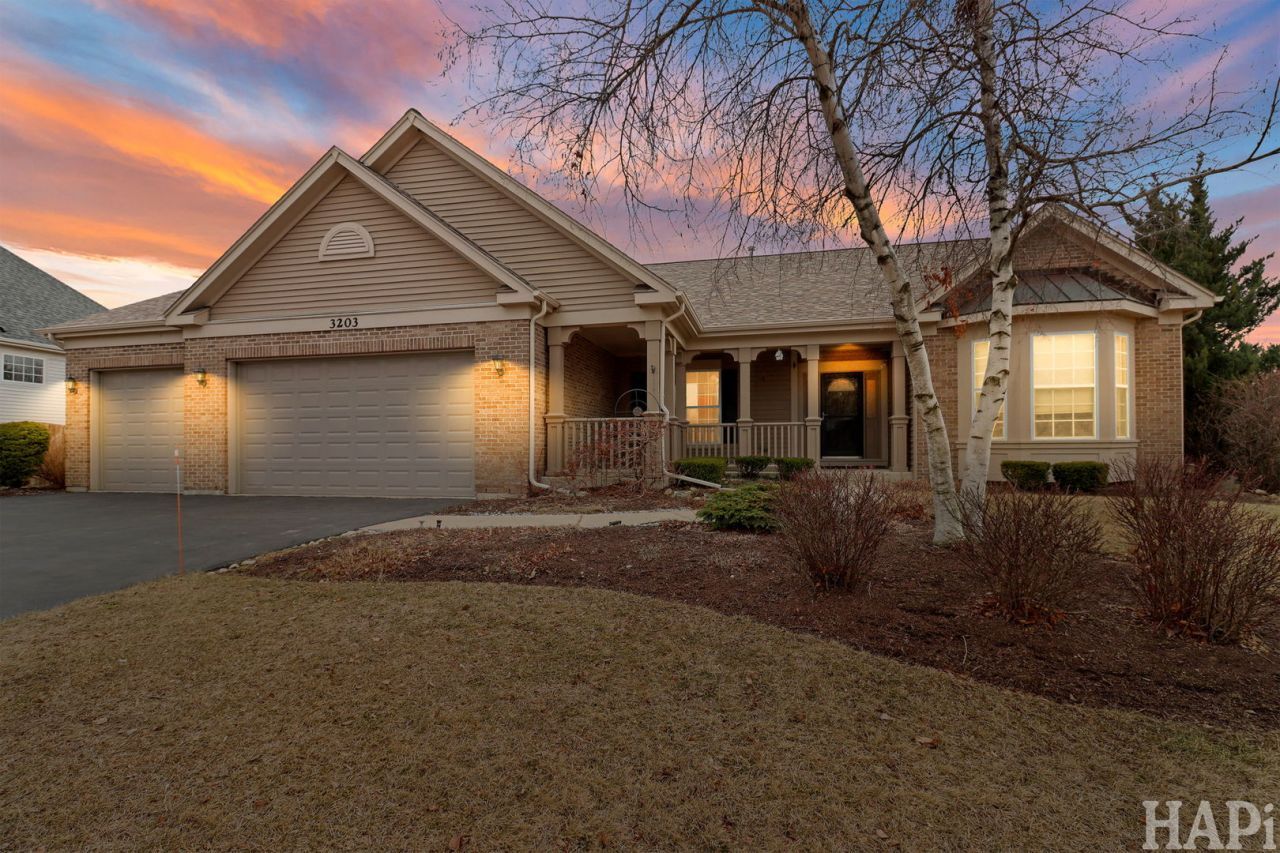 3203 Kendall Crossing, Johnsburg, IL 60051 Main Photo