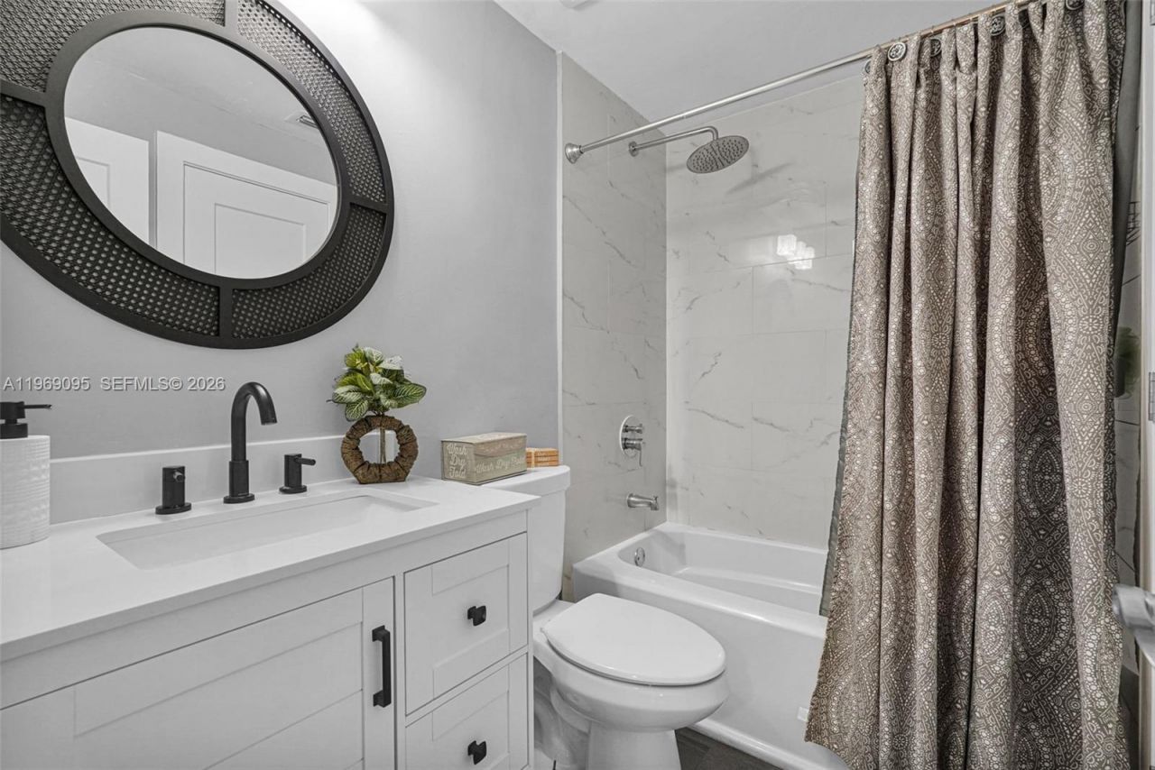 10281 SW 137th Pl, Miami, FL 33186 Photo