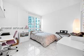 950 Brickell Bay Dr, Unit 3605, Miami, FL 33131 Photo