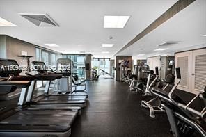 950 Brickell Bay Dr, Unit 3605, Miami, FL 33131 Photo