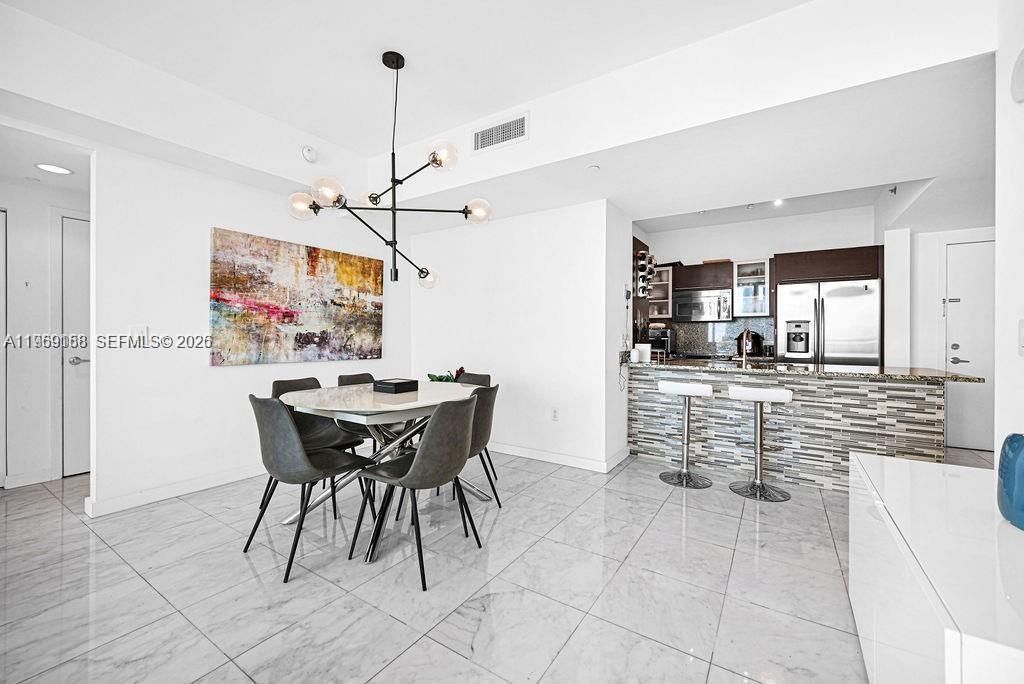 950 Brickell Bay Dr, Unit 3605, Miami, FL 33131 Photo