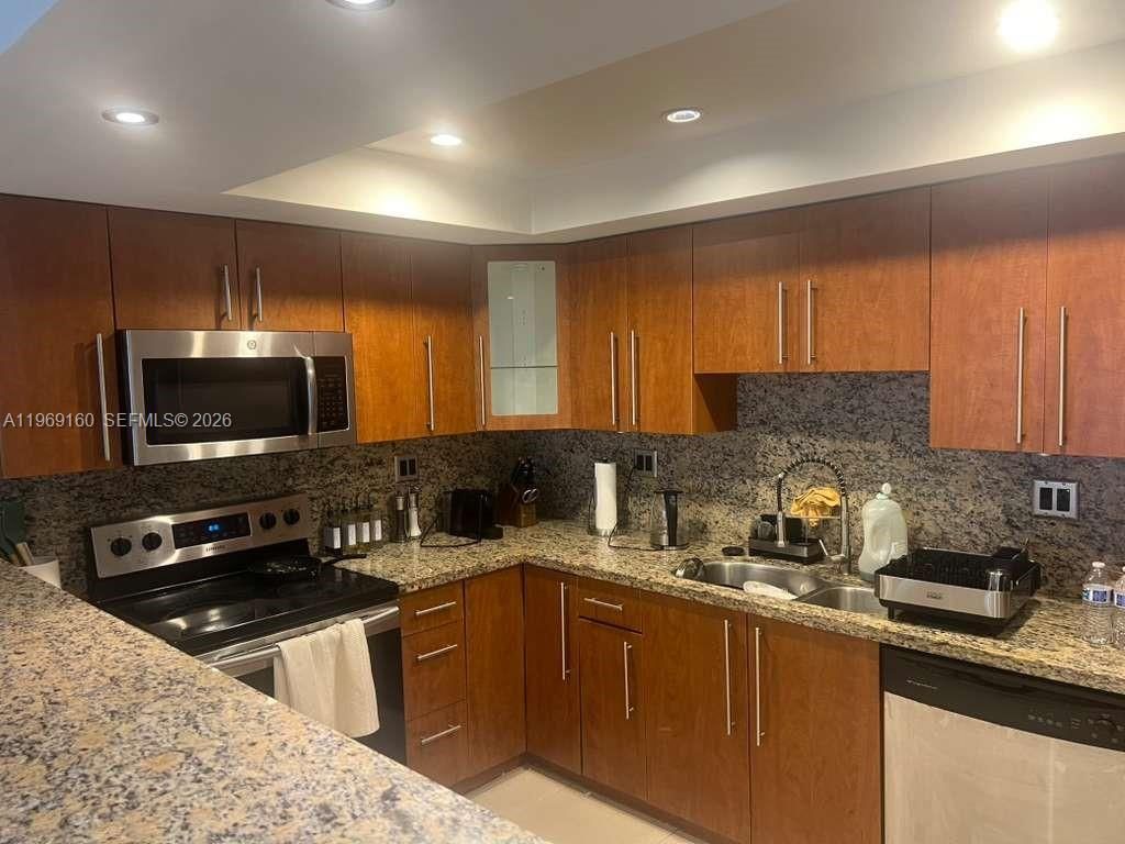 19380 Collins Ave , Unit 808, Sunny Isles Beach, FL 33160 Photo