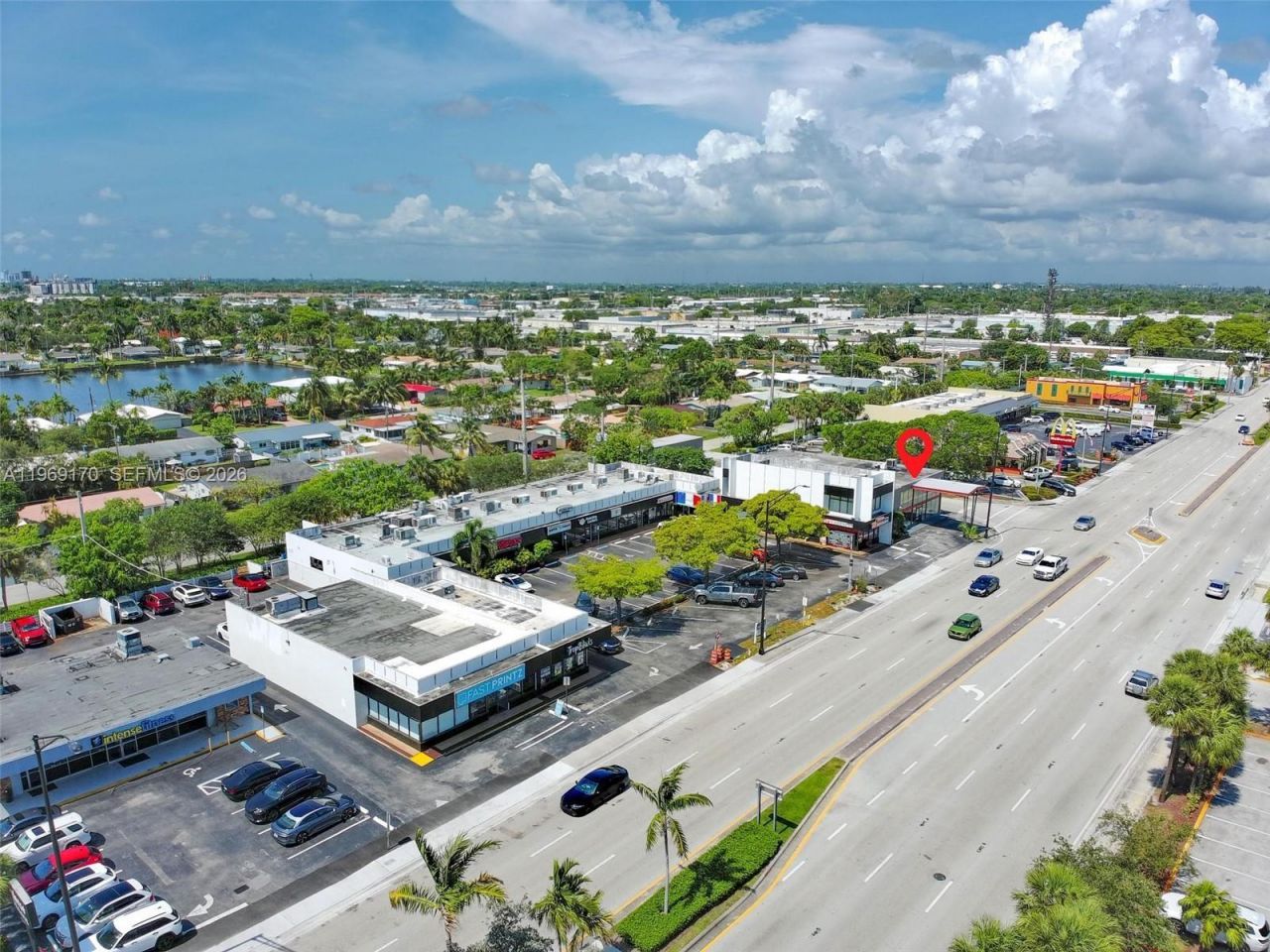 1500 E Commercial Blvd , Oakland Park, FL 33334 Photo