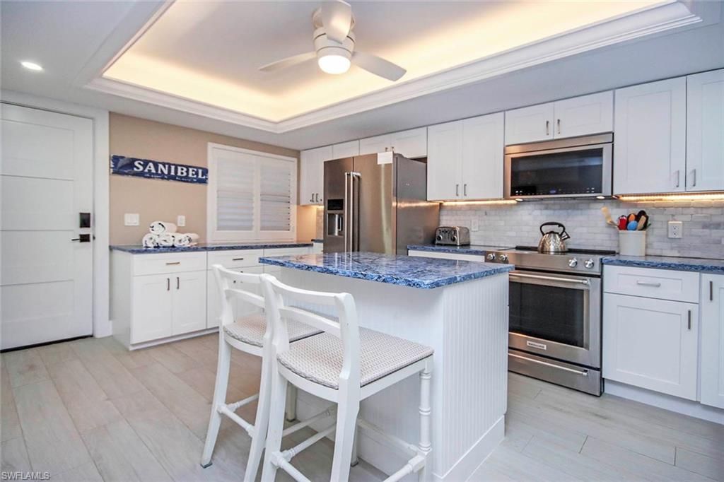 2445 W Gulf Dr, Unit 5D, Sanibel, FL 33957 Photo