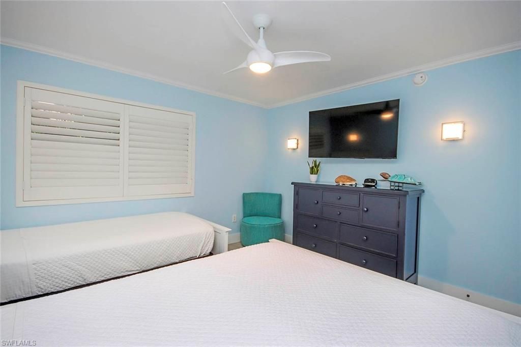 2445 W Gulf Dr, Unit 5D, Sanibel, FL 33957 Photo