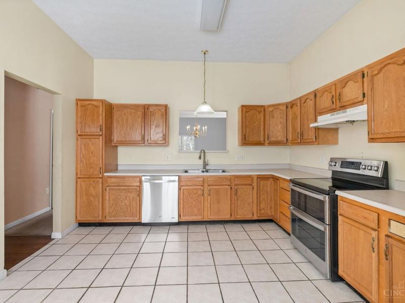 854 Round Hill Court, Lebanon, OH 45036 Photo 10