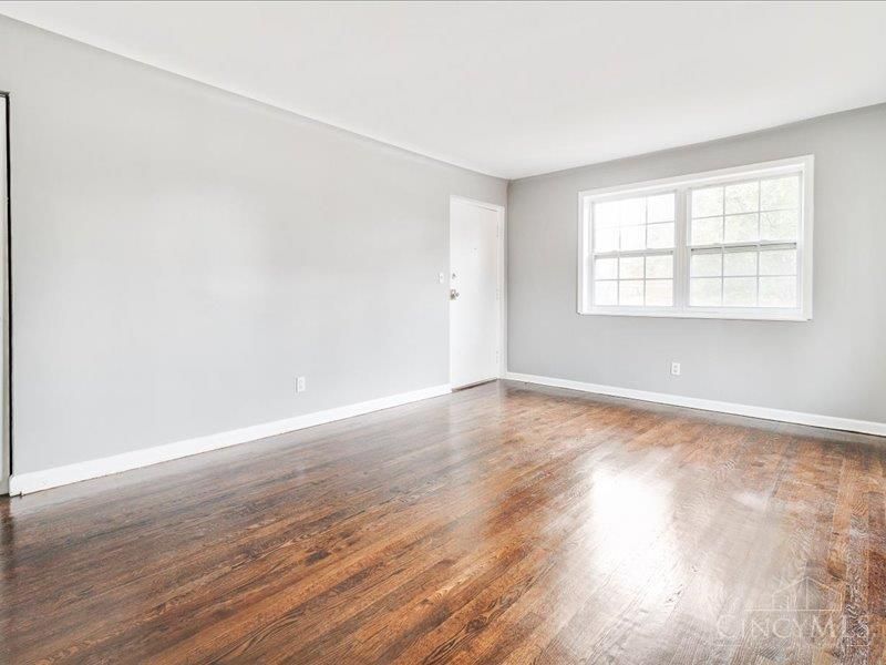 1638 Crest Hill Avenue, Cincinnati, OH 45237 Photo 6