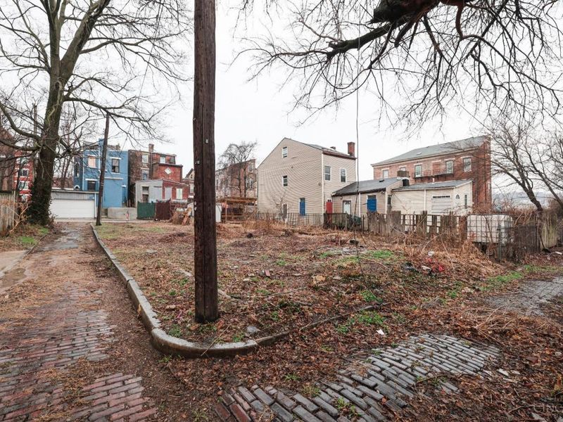 1110 Garden Street, Cincinnati, OH 45214 Photo 4
