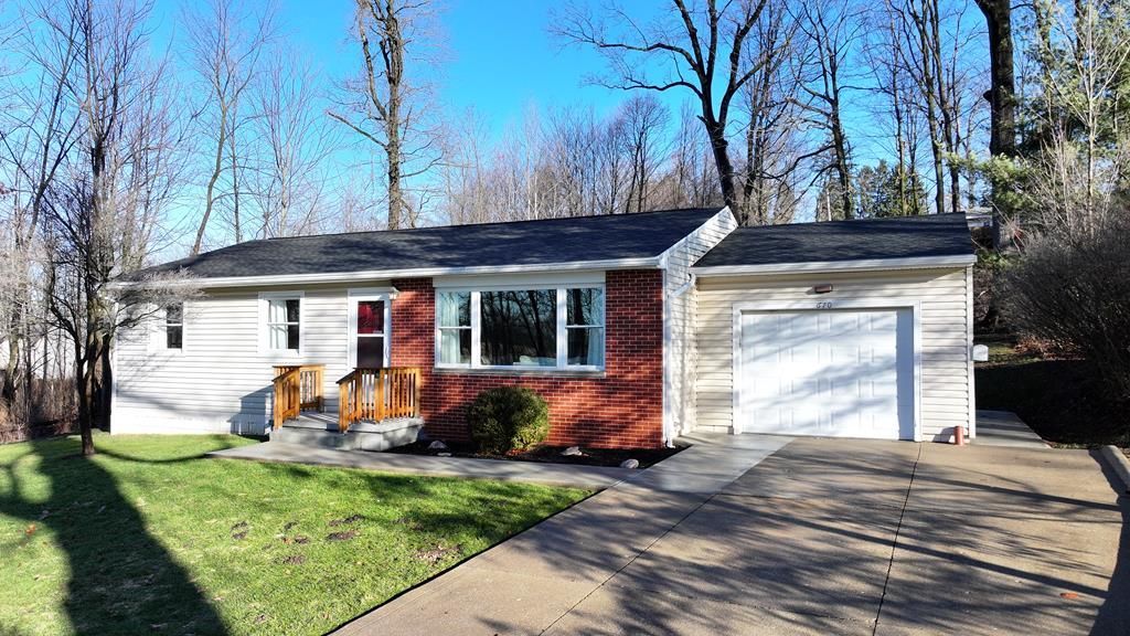 670 Fuhrer Ave, Mansfield, OH 44904 Main Photo