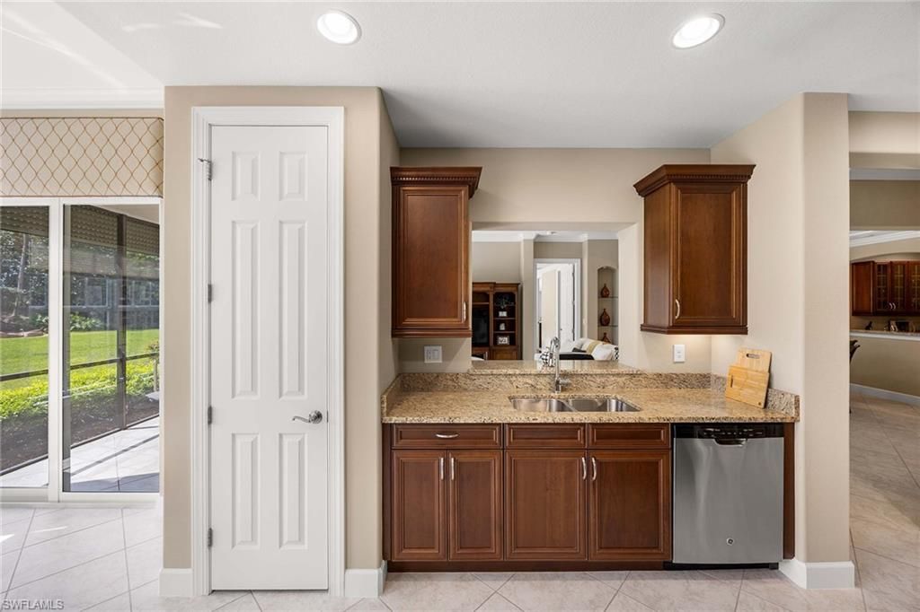 8074 Players Cove Dr, Unit 101, Naples, FL 34113 Photo