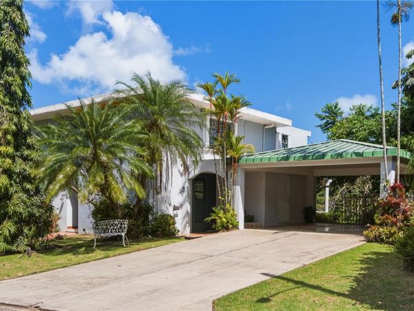 19 URB HACIENDA MARGARITA CALLE TRAPICHE, LUQUILLO, PR 00773