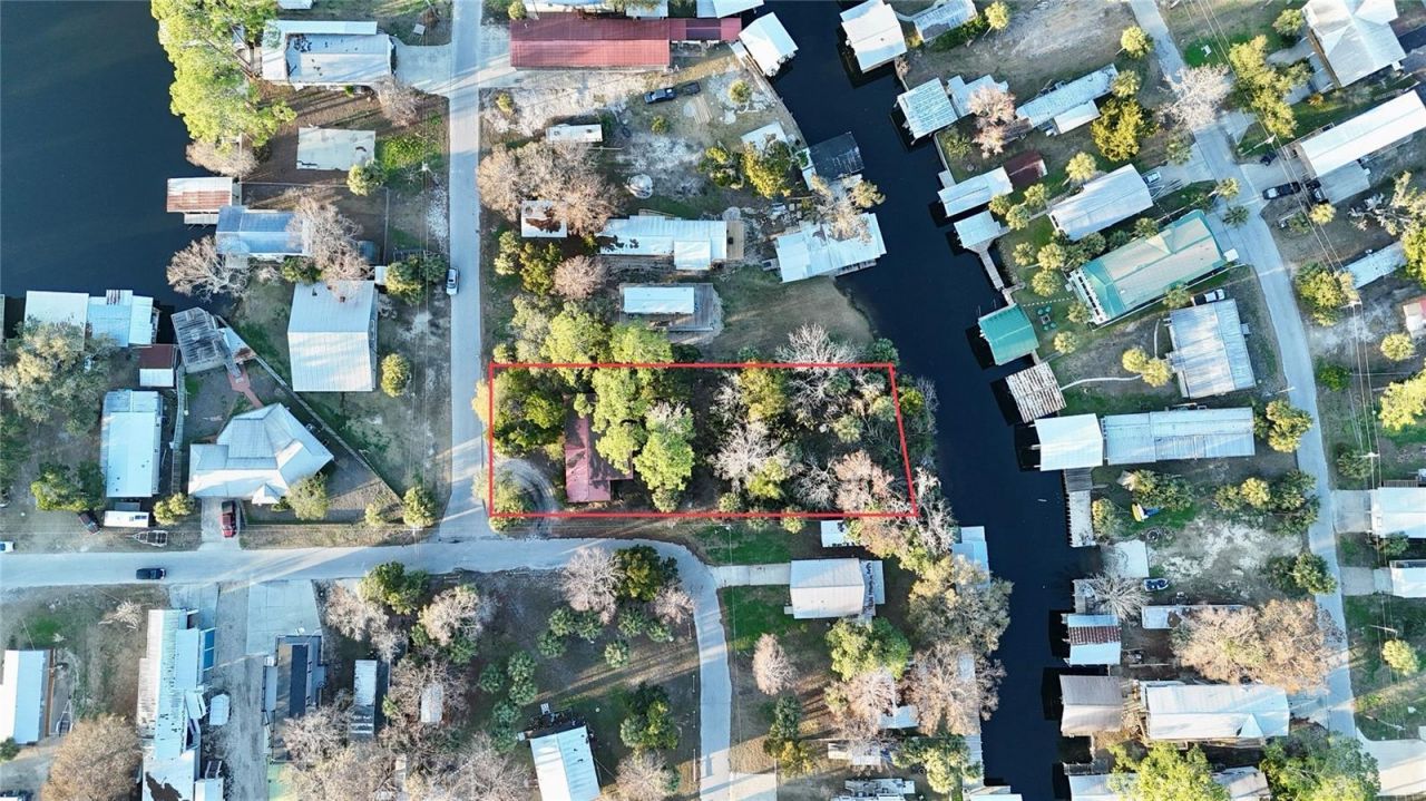 12 SE 241st Street, Suwannee, FL 32692 Photo