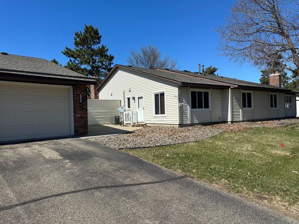 9208 Indian Boulevard S, Cottage Grove, MN 55016