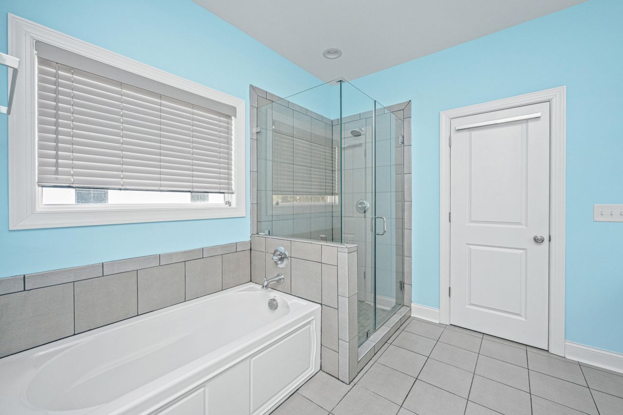 4624 Bonnie Marie Way Photo 19