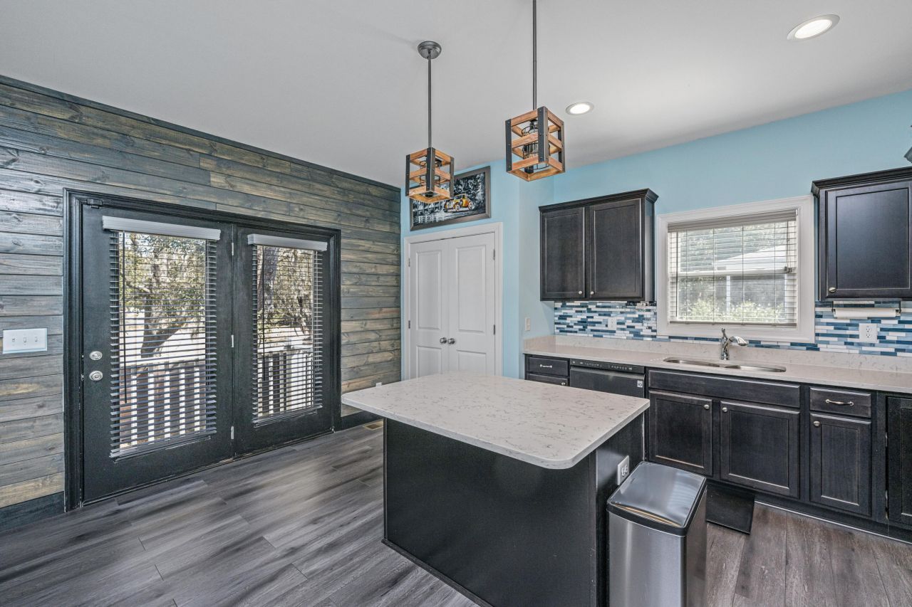 4624 Bonnie Marie Way Photo 23