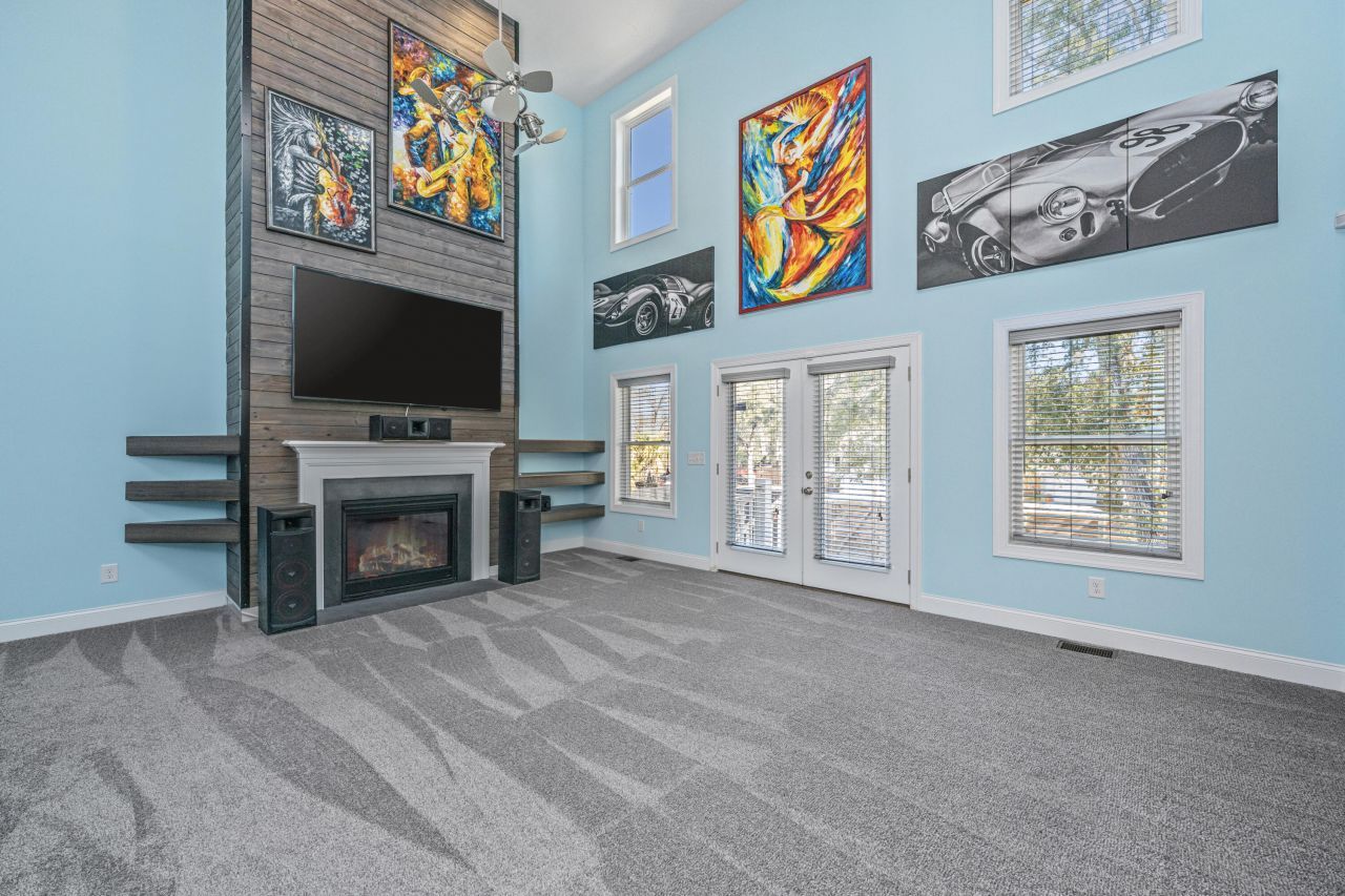 4624 Bonnie Marie Way Photo 5