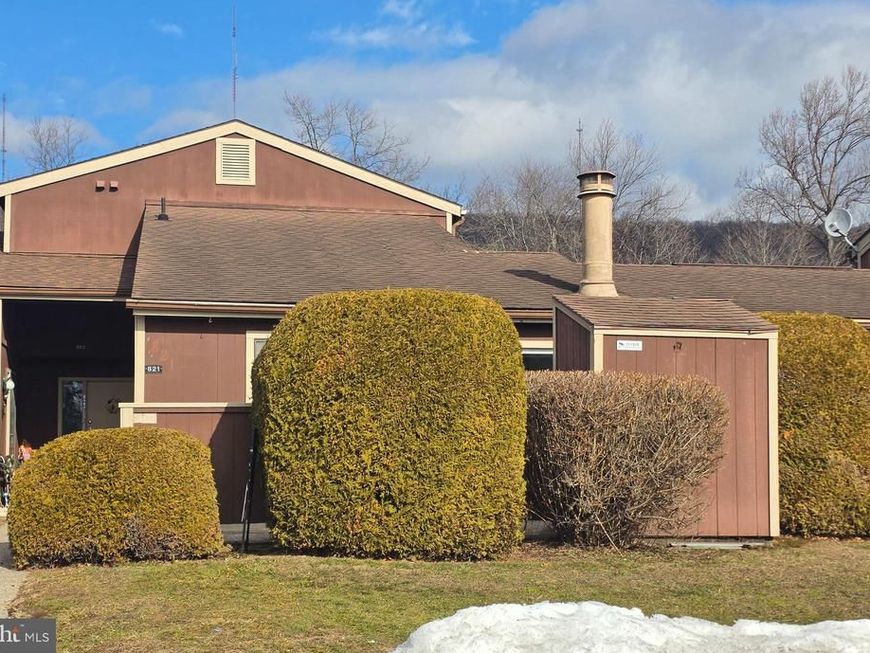 821 Lee Lane, Enola, PA 17025 Main Photo