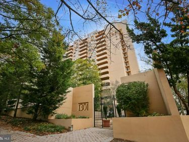 1301 N COURTHOUSE ROAD, Unit 807, ARLINGTON, VA 22201