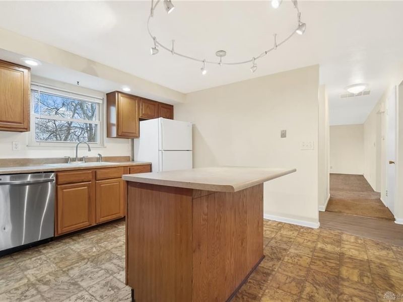 1221 Harmony Lane, Fairborn, OH 45324 Photo 16