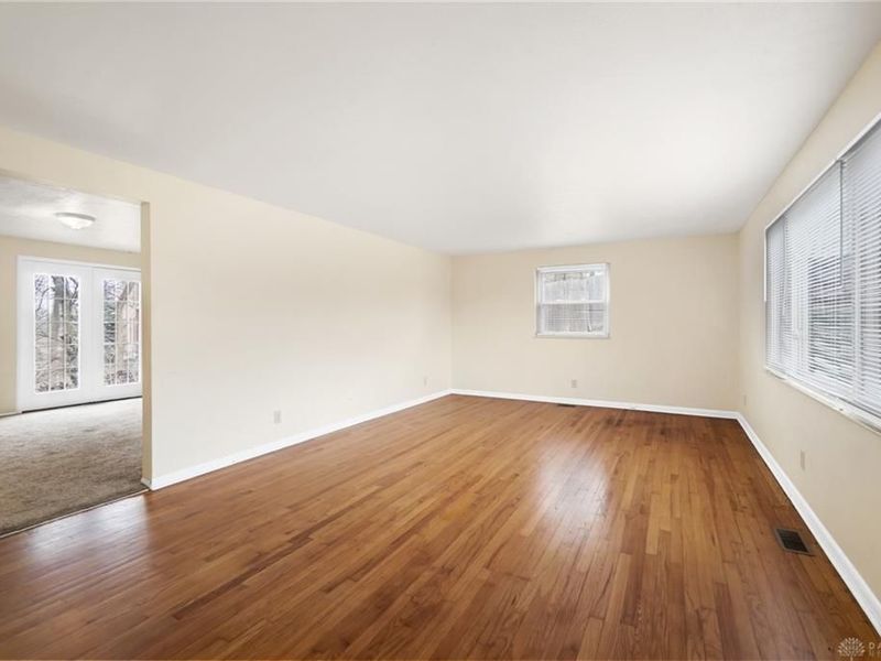 1221 Harmony Lane, Fairborn, OH 45324 Photo 5