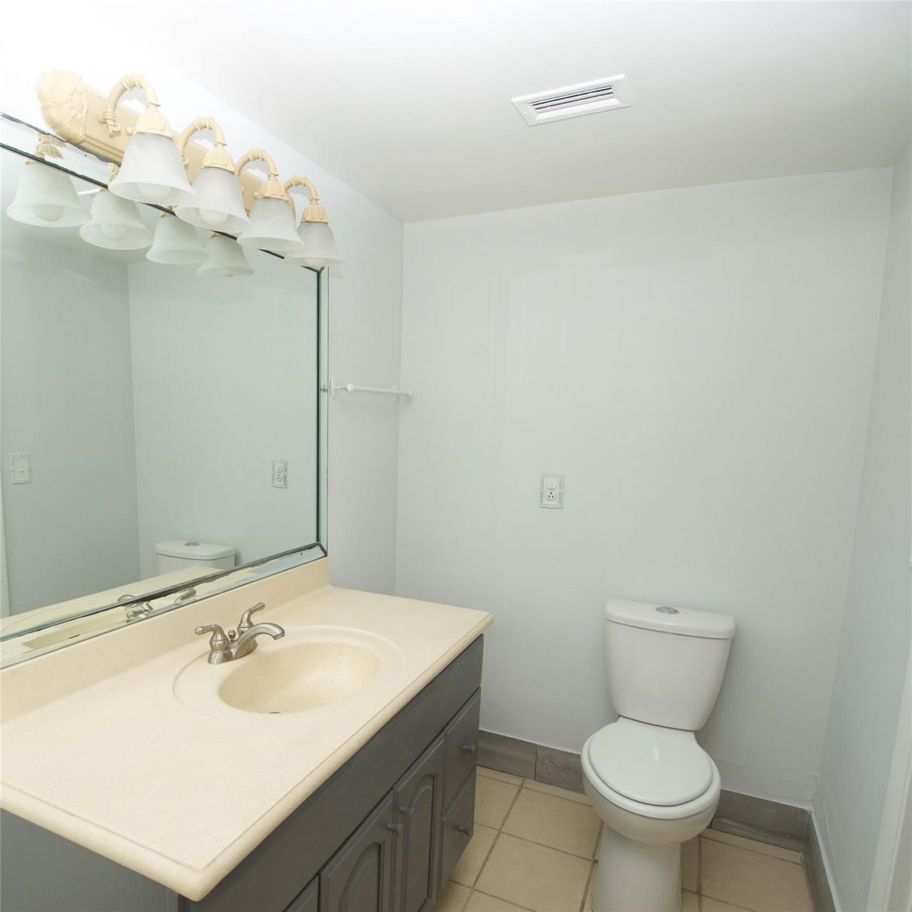 7355 Woodmont Terrace, Unit 101, Tamarac, FL 33321 Photo