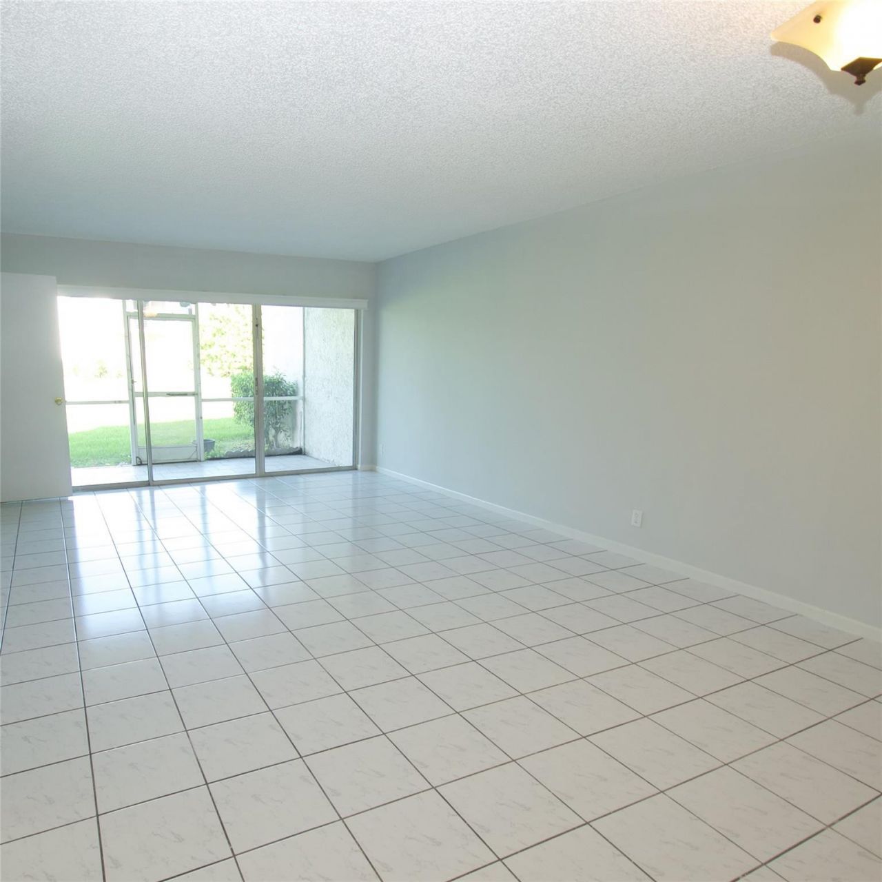 7355 Woodmont Terrace, Unit 101, Tamarac, FL 33321 Photo