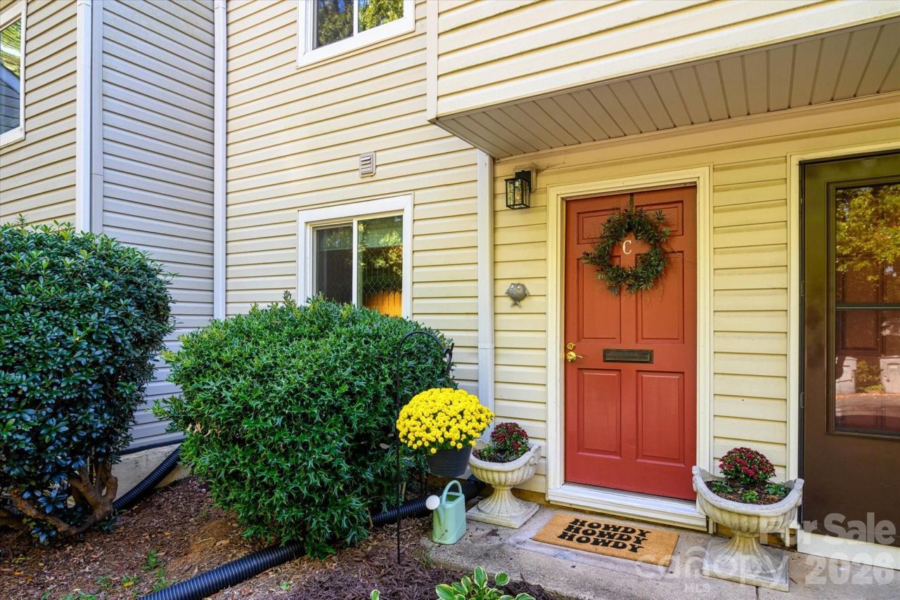 951 Hollywood Street, Unit C, Charlotte, NC 28211 Main Photo