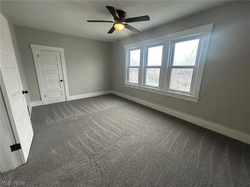 210 Madison Street, Ravenna, OH 44266 Photo 13