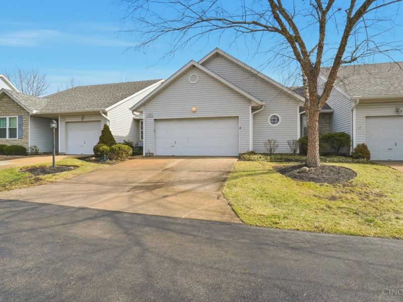 9286 Westchester Park Court, West Chester, OH 45069 Photo 4