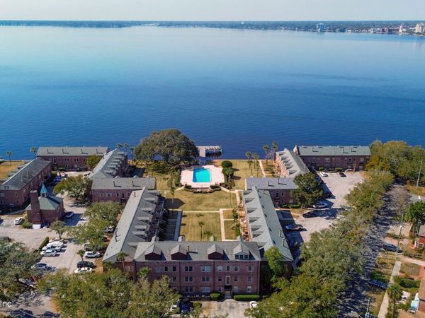 1546 PALM Avenue, Unit 1546, Jacksonville, FL 32207