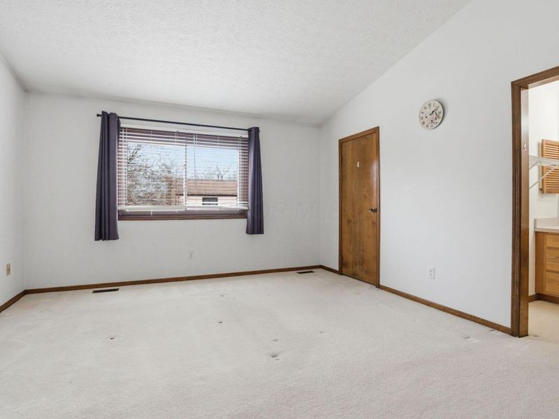 5348 Shannon Lane, Unit 68, Columbus, OH 43235 Photo 18