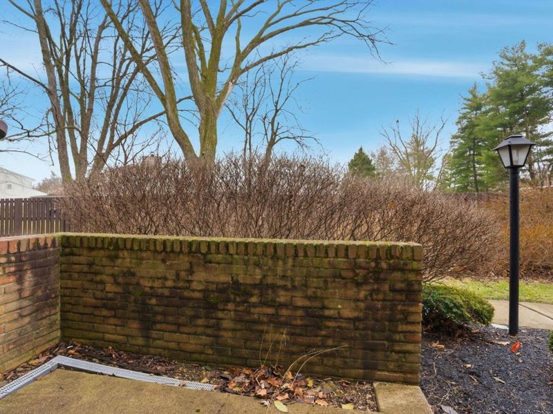 5348 Shannon Lane, Unit 68, Columbus, OH 43235 Photo 4