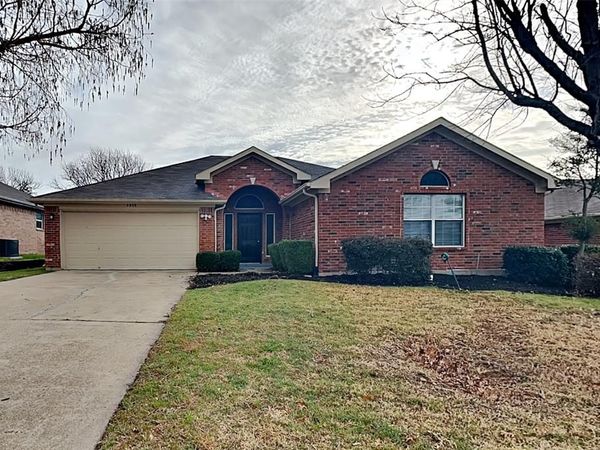 2808 Jennie Wells Drive, Mansfield, TX 76063