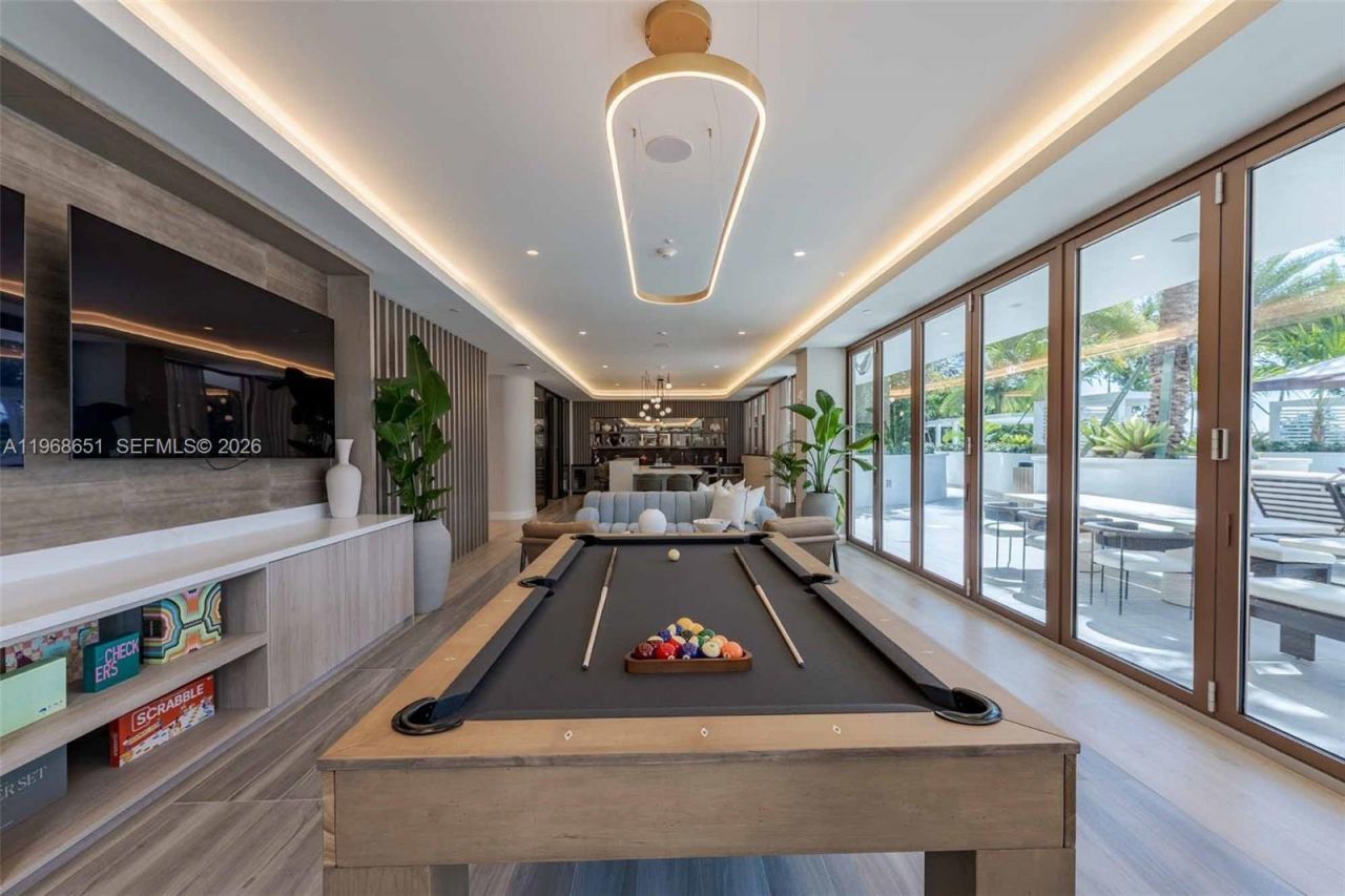 3900 Alton Road, Unit 205, Miami Beach, FL 33140 Photo