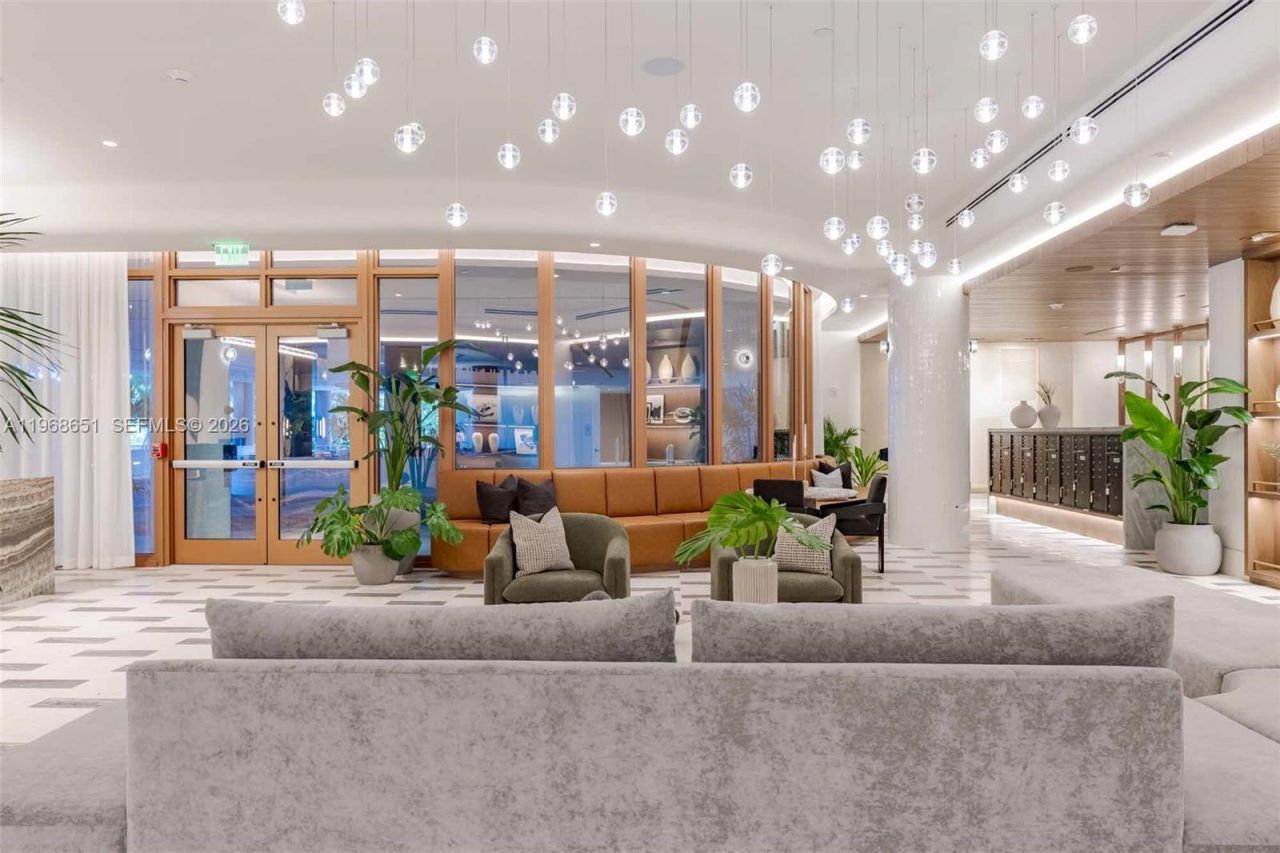 3900 Alton Road, Unit 205, Miami Beach, FL 33140 Photo