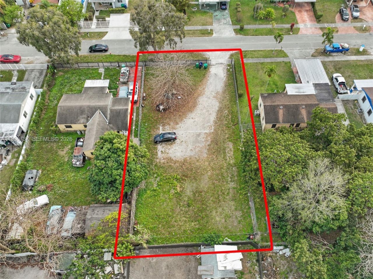 1437 NW 99th St, Miami, FL 33147 Photo