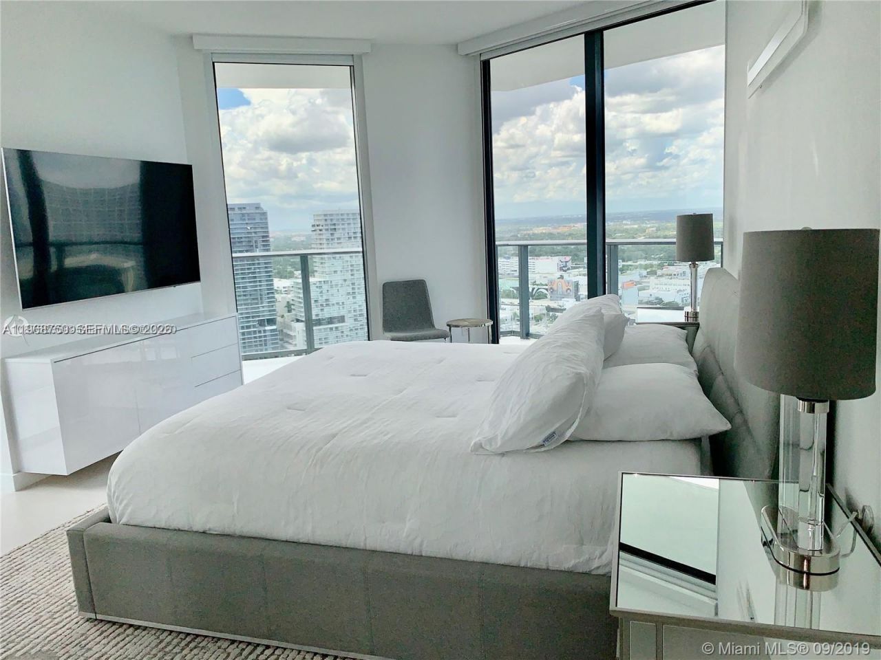 501 NE 31st St, Unit 3010, Miami, FL 33137 Photo