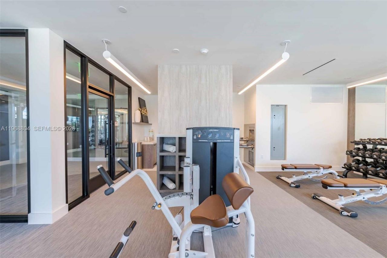 3900 Alton Road, Unit 422, Miami Beach, FL 33140 Photo