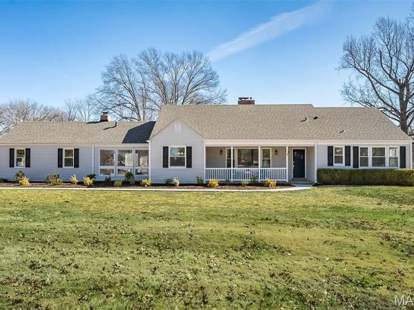 97 Hutchinson Road, Ellisville, MO 63011