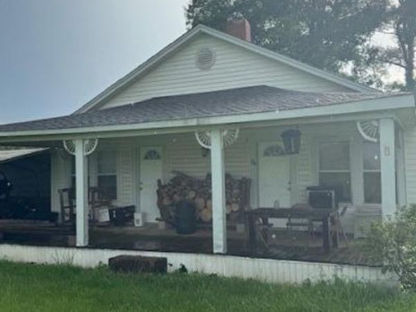 738 Kings Hwy, Pontotoc, MS 38863