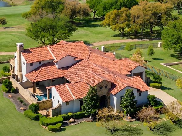 444 La Serena LOOP, Horseshoe Bay, TX 78657