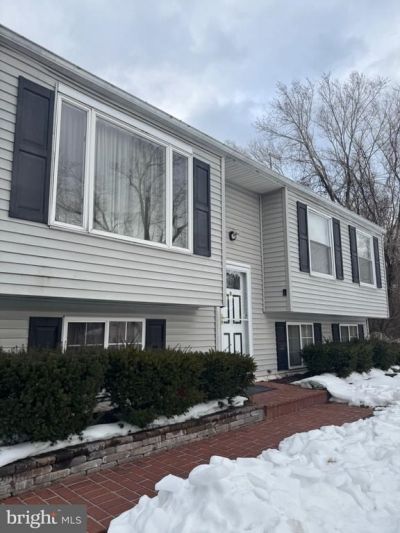 379 Clover Court, Glen Burnie, MD 21060 Main Photo