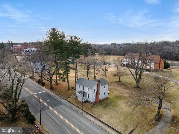 530 S MAIN STREET, WOODSTOCK, VA 22664