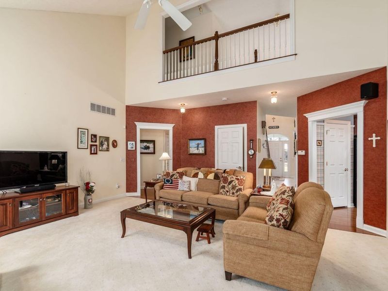 5754 Lake Forest Way, Westerville, OH 43082 Photo 11