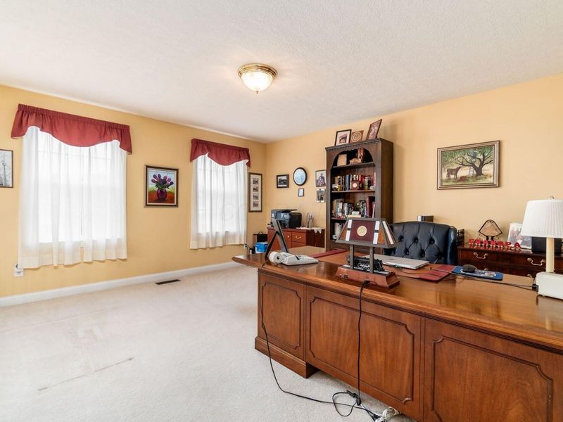 5754 Lake Forest Way, Westerville, OH 43082 Photo 22