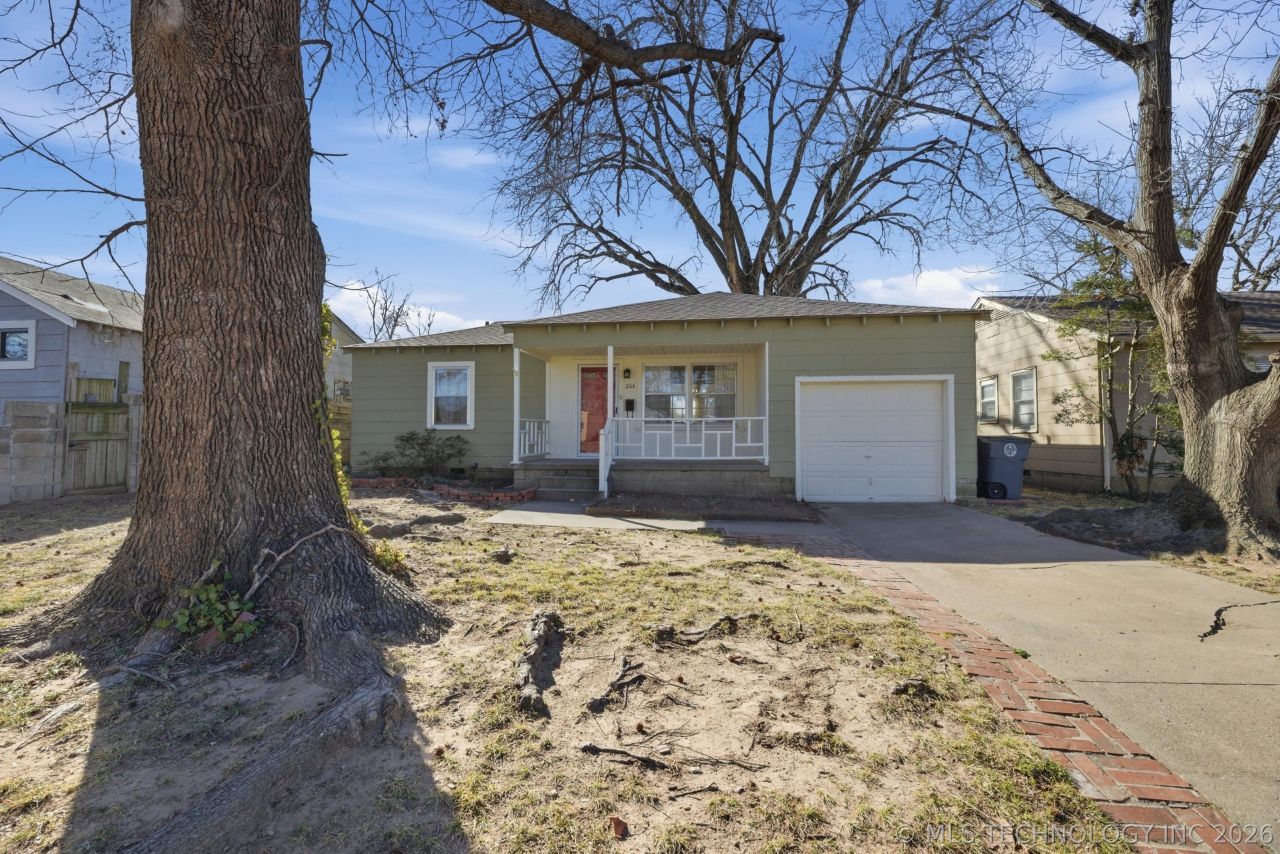 264 E 46th Street, Tulsa, OK 74105 Main Photo